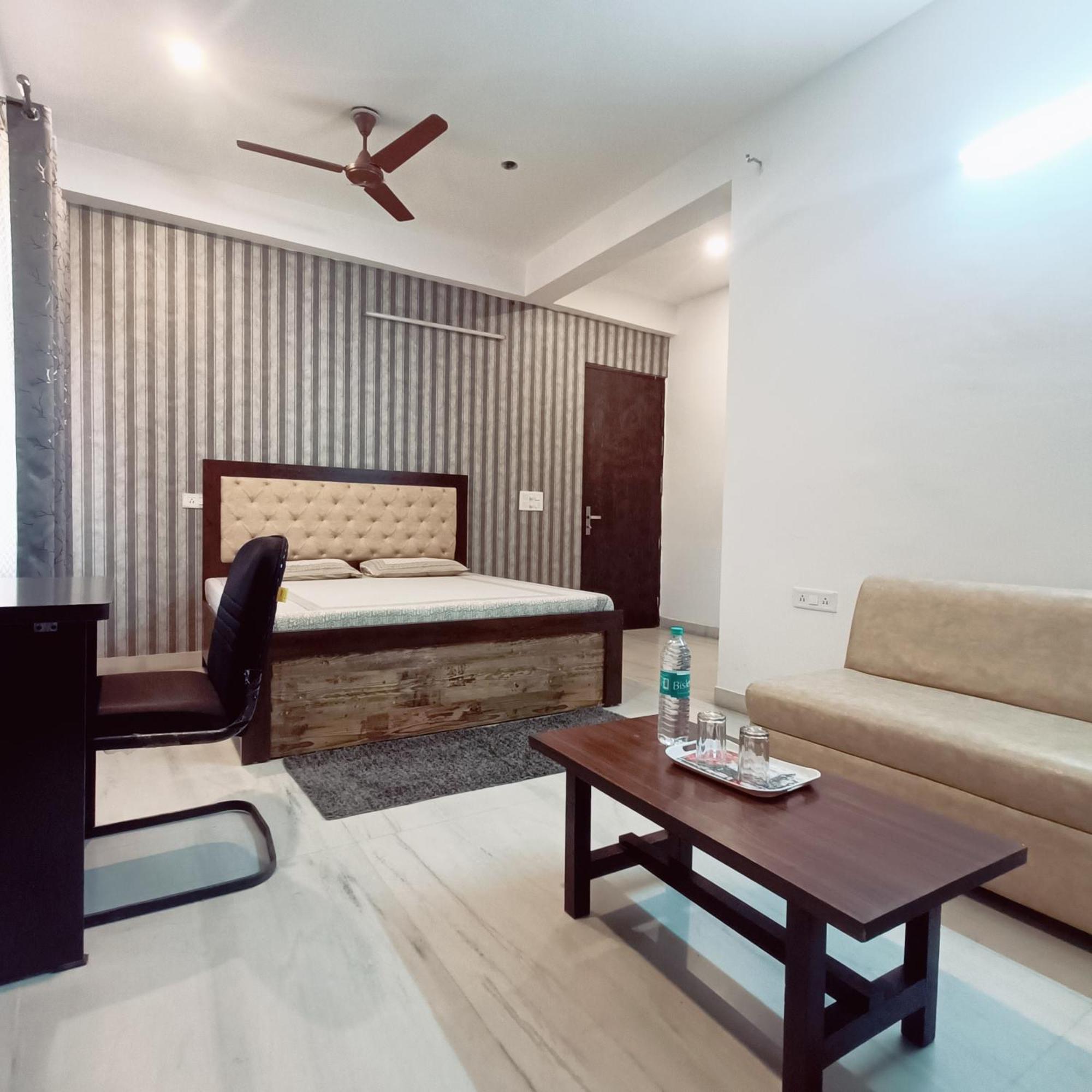 Mi Casa Sector 47 Apartment Gurgaon Ngoại thất bức ảnh